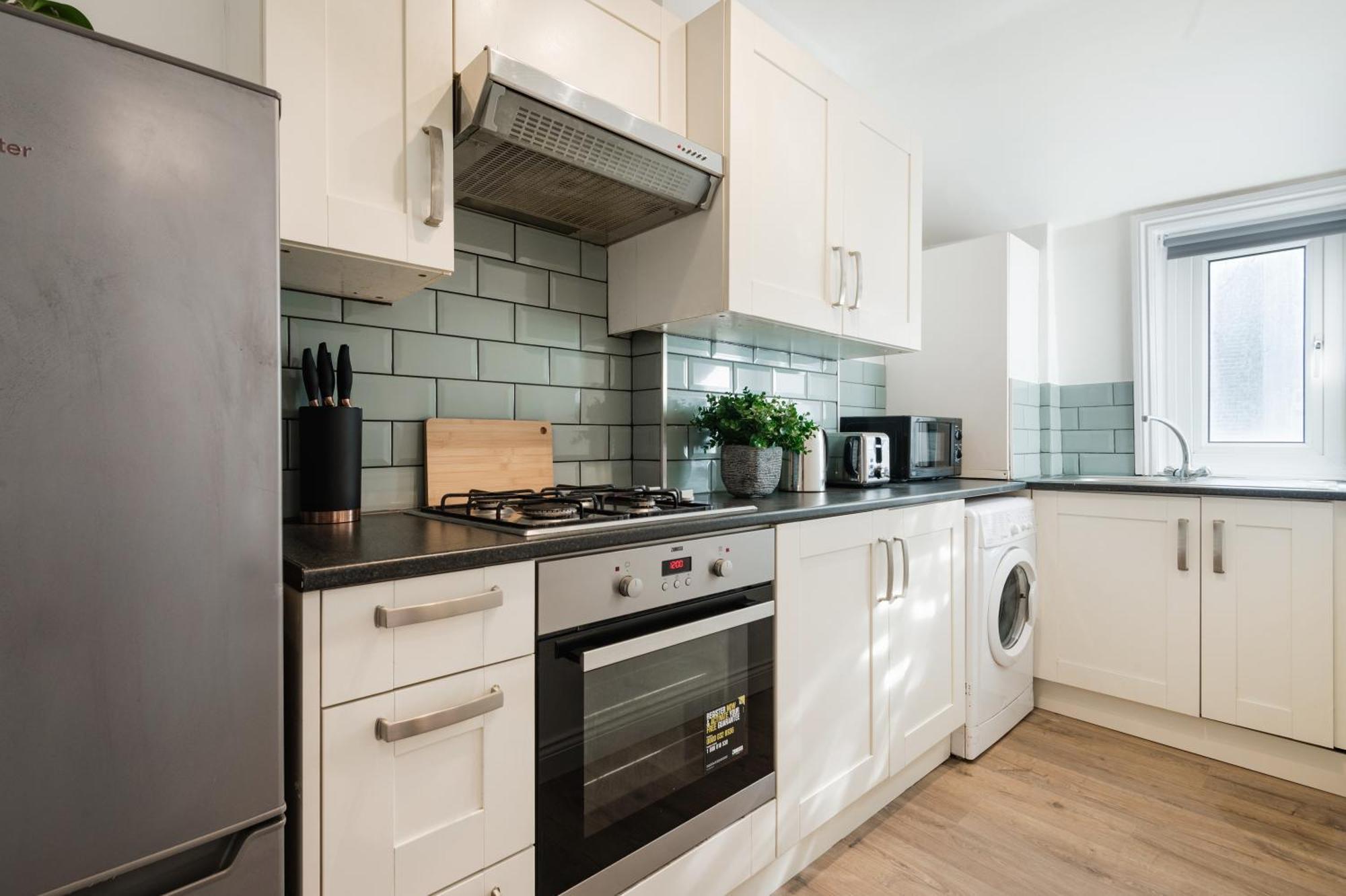 London Paddington Station Apartments Екстериор снимка